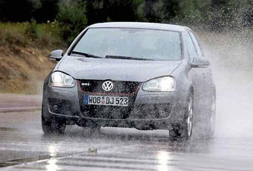 刚才的汽车多少钱 刚才的汽车多少钱