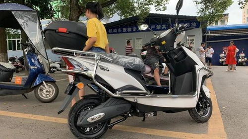电动车汽车上牌多少钱