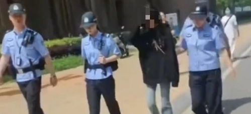 00后女子未退彩礼 被法院悬赏执行 00后女子未退彩礼 被法院悬赏执行