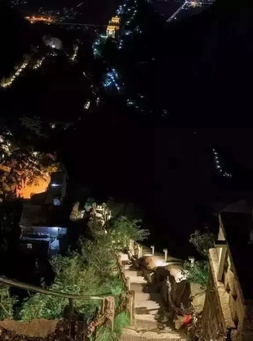 汽车爬龙头山多少钱 汽车爬龙头山多少钱
