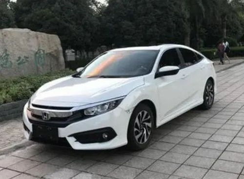 小汽车剩多少油加好 小汽车剩多少油加好