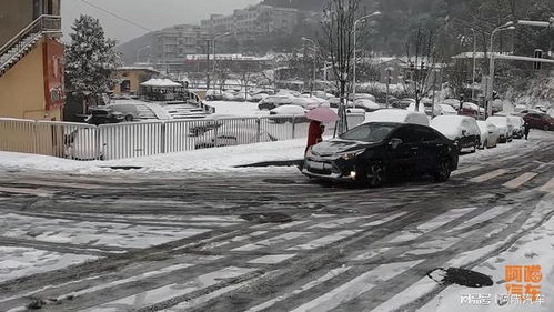下雪天汽车要开多少挡 下雪天汽车要开多少挡
