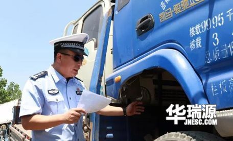 汽车脱审一年罚款多少 汽车脱审一年罚款多少