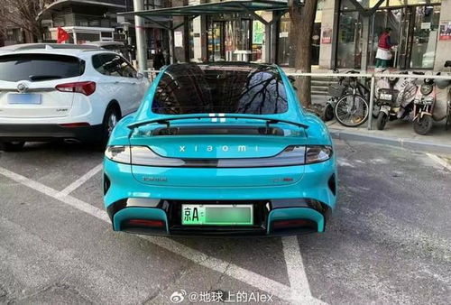 现在汽车上牌多少钱