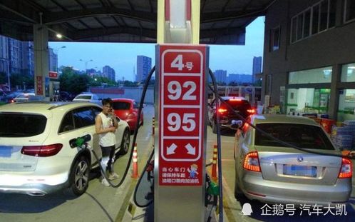 汽车跑多少得清洗汽油