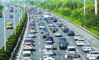 小汽车跑高速转速多少