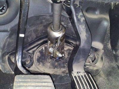汽车换个转向机多少钱 汽车换个转向机多少钱