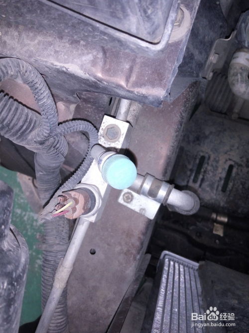 汽车加氟利昂低压多少 汽车加氟利昂低压多少