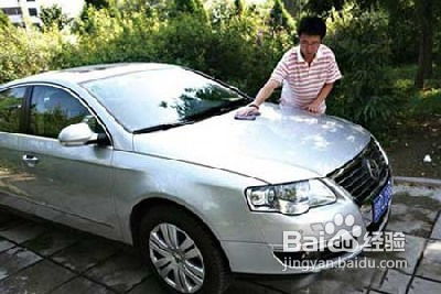 汽车多少水能洗干净 汽车多少水能洗干净