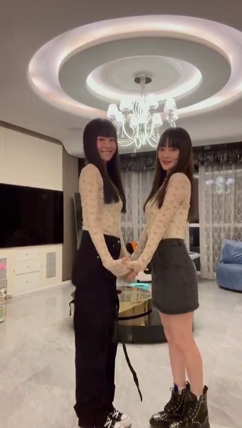 贾乃亮全家出游 被猜与李小璐复合 贾乃亮全家出游 被猜与李小璐复合