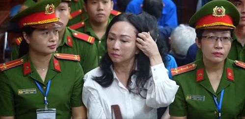 越南女首富狱中求免死 越南女首富狱中求免死