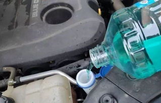 凤凰牌汽车玻璃水加多少(凤凰牌汽车玻璃水的正确加注量，操作指南与注意事项)