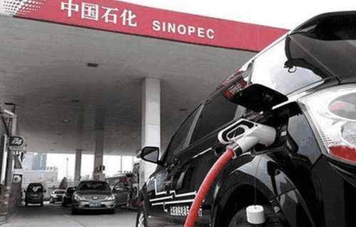 一辆小汽车能装多少升油(一辆小汽车能装多少升油,油箱容量与车辆性能的关系) 一辆小汽车能装多少升油(一辆小汽车能装多少升油,油箱容量与车辆性能的关系)