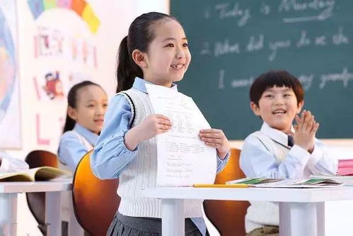 05后女生跑外卖养活3个弟弟妹妹(坚韧之心,一个05后女生跑外卖的励志故事) 05后女生跑外卖养活3个弟弟妹妹(坚韧之心,一个05后女生跑外卖的励志故事)