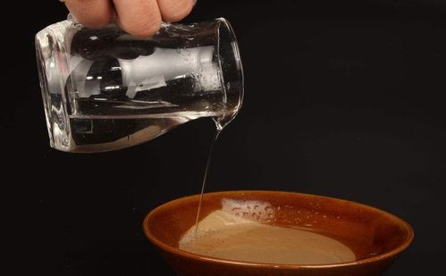 汽车玻纤油多少钱一瓶(汽车玻纤油价格解析,多少钱一瓶? 汽车玻纤油多少钱一瓶(汽车玻纤油价格解析,多少钱一瓶?