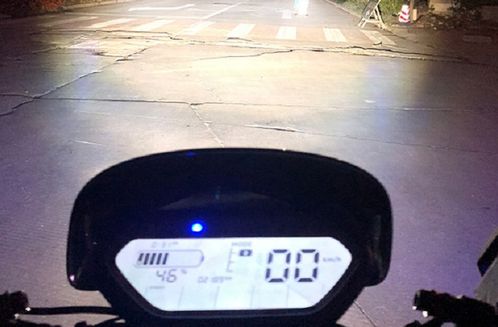 汽车电压一晚上掉多少电(汽车电压一晚上掉电情况探究) 汽车电压一晚上掉多少电(汽车电压一晚上掉电情况探究)