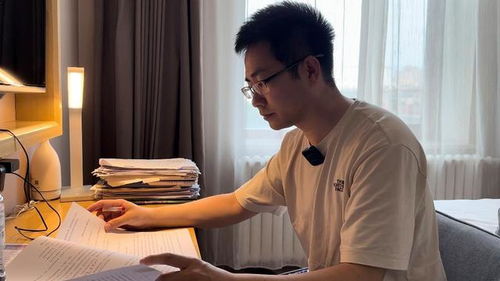 “35岁再考清华”男子称清北没戏(再考清华,一位中年男子的挑战与坚持) “35岁再考清华”男子称清北没戏(再考清华,一位中年男子的挑战与坚持)