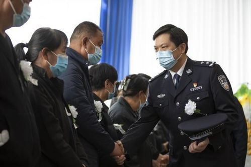 25岁民警为护群众与歹徒搏斗牺牲